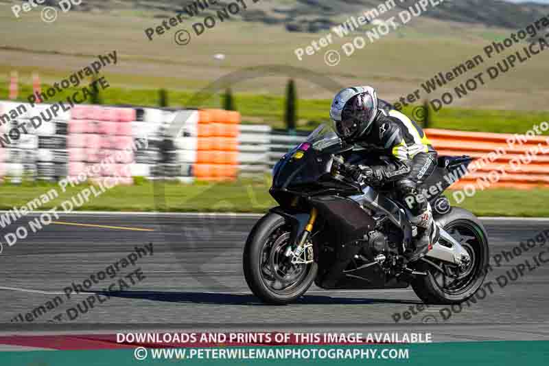 Circuito de Navarra;Spain;event digital images;motorbikes;no limits;peter wileman photography;trackday;trackday digital images